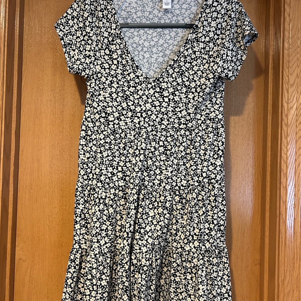 Floral V-Neck Dress